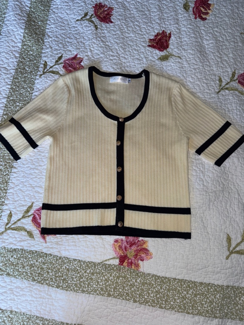 Cream Short-Sleeve Ribbed Cardigan with Black Trim